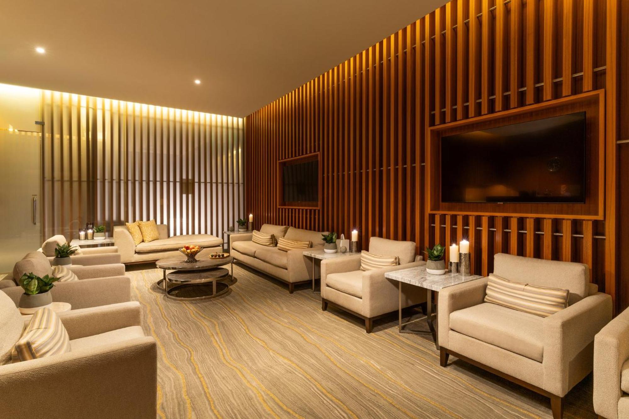 แอเรียรีสอร์ทแอนด์คาซิโน ลาสเวกัส ภายนอก รูปภาพ The lounge at the airport